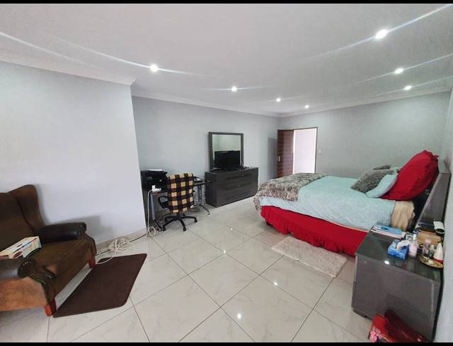 4 BEDROOM GATED ESTATE TO LET IN GEELHOUTPARK